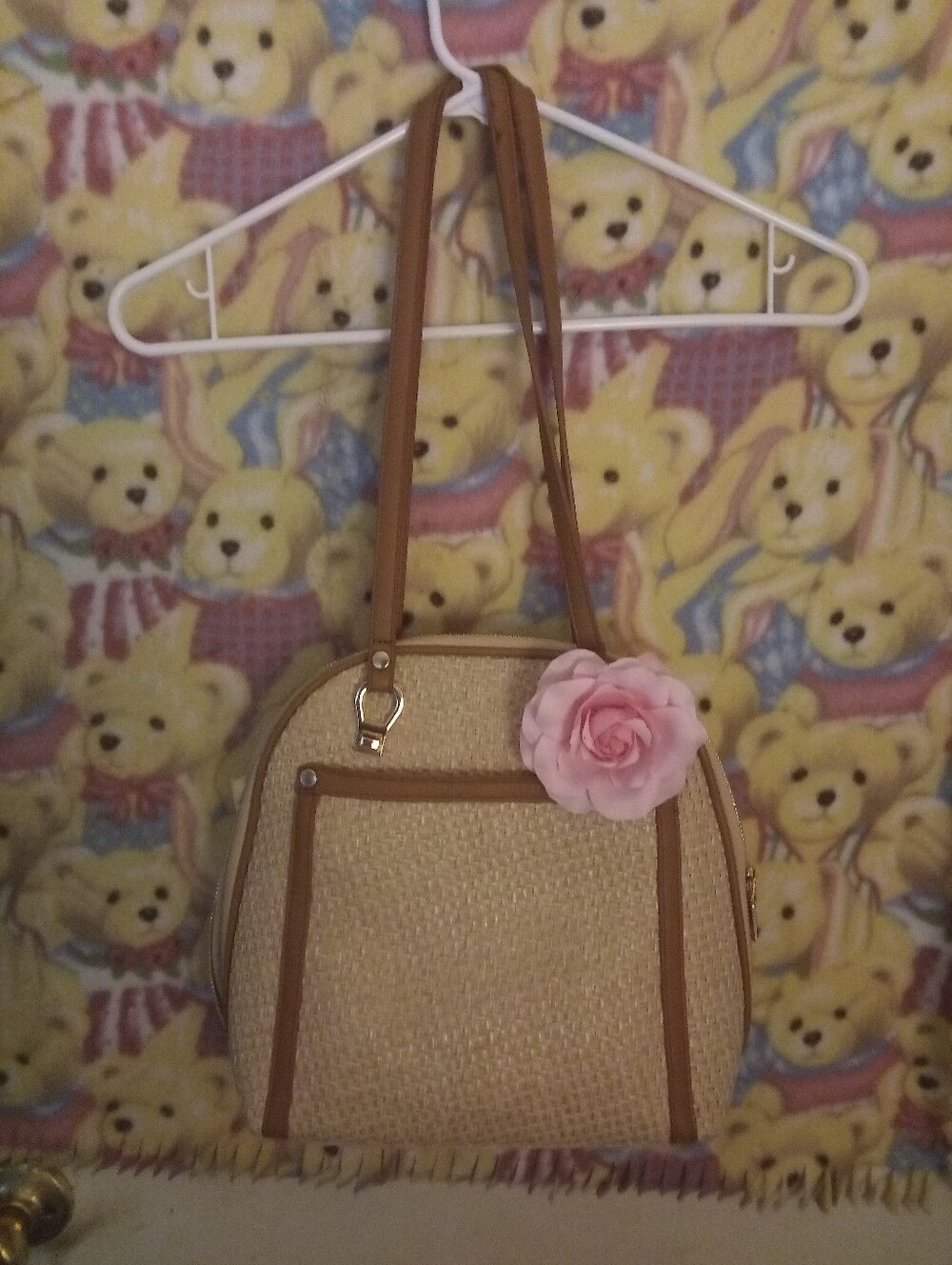 💐Classic Woven Straw Mini Shoulder Bag Backpack Purse With Pink Flower Accent